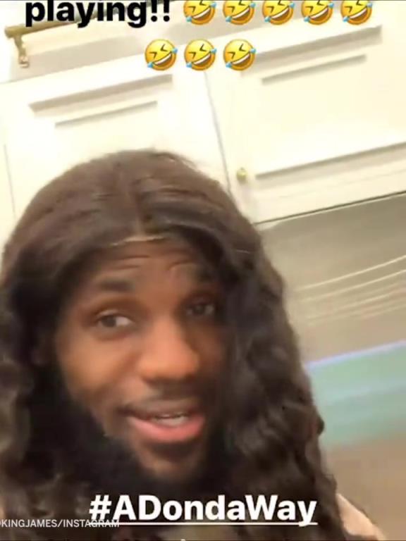 越看越炸裂!女裝老詹震驚眾人